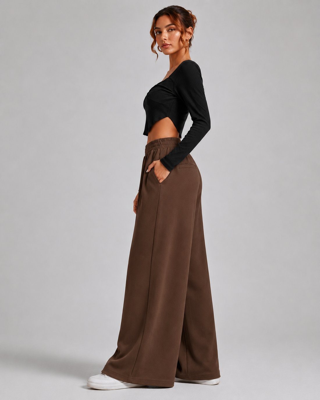 V-CUT WIDE-LEG PANTS BROWN