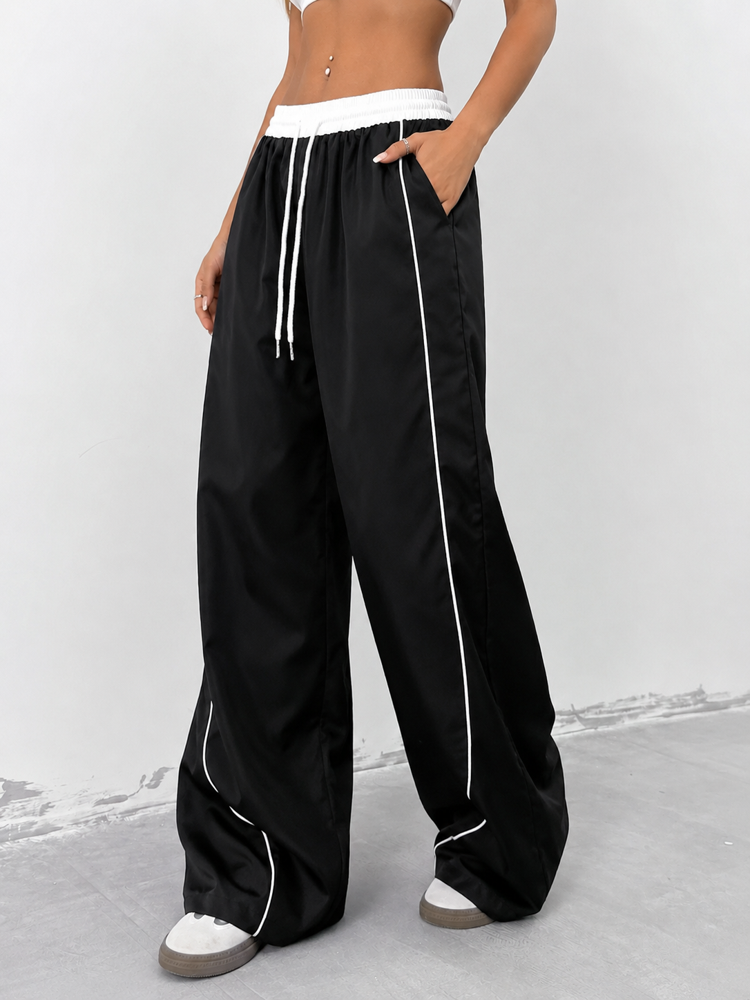 LINEUP WIDE-LEG PANTS BLACK